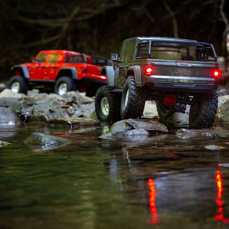 1/10 SCX10 III Jeep JT Gladiator 4X4 RTR Rock Crawler, Red - Image 4